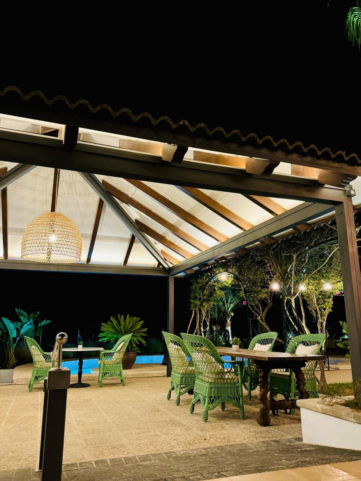 La Moraleja The Quiet Hotel - Adults Only Cala de Sant Vicenc Exterior foto